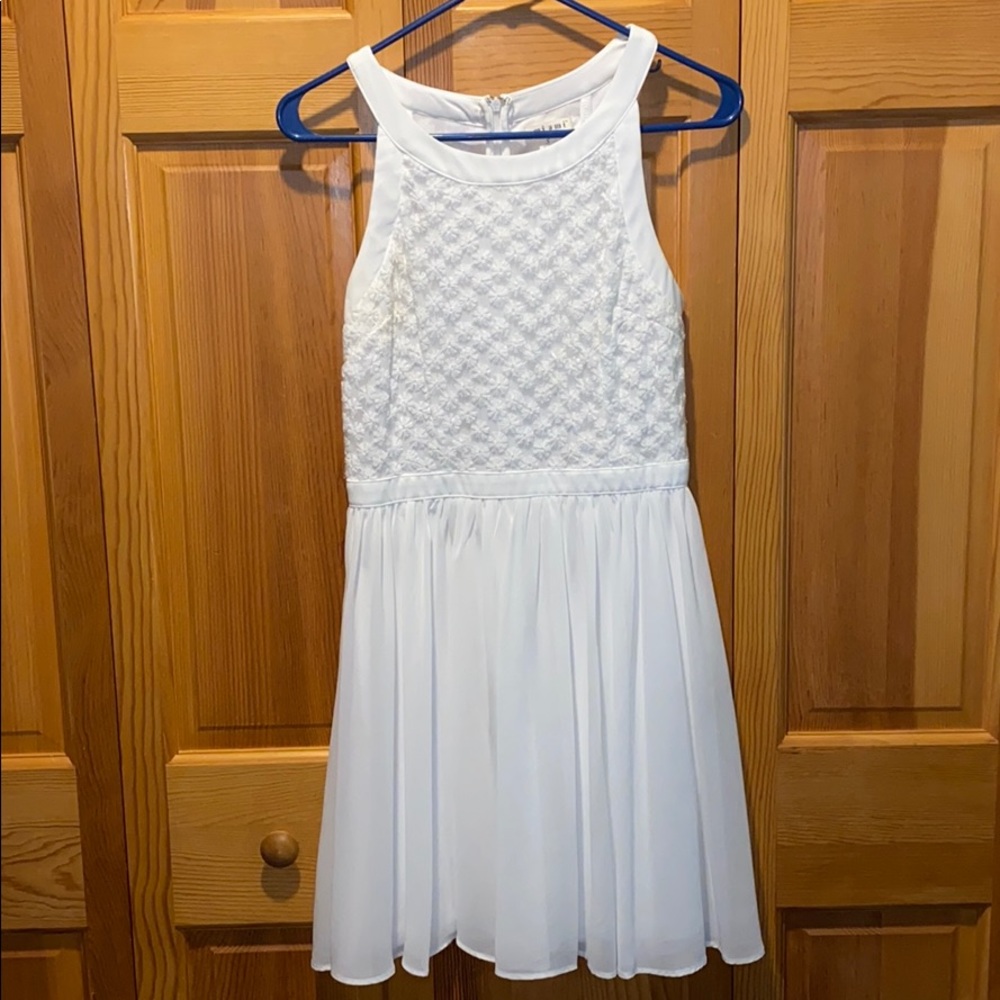 White francesas Miami floral dress